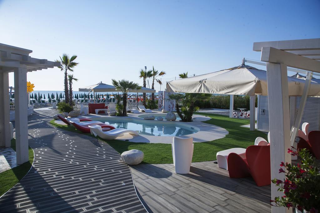Hotel Doge Alba Adriatica Exteriér fotografie