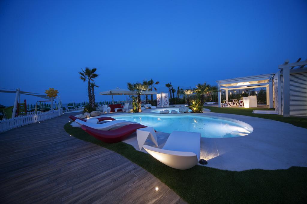 Hotel Doge Alba Adriatica Exteriér fotografie